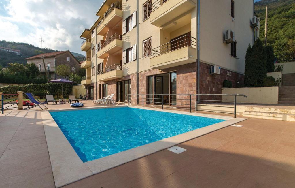 Port Adria Apartments Kamenari Exterior photo